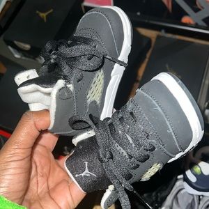 Barely Worn Jordan’s !!